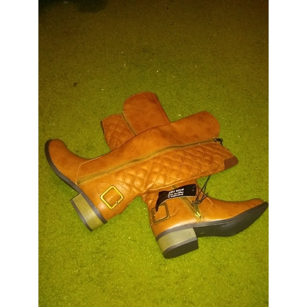 Brown boots